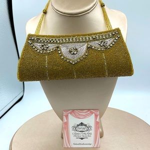 Beautiful Art Deco Beaded Masterpiece Evening purse.  Stunning for it’s age.